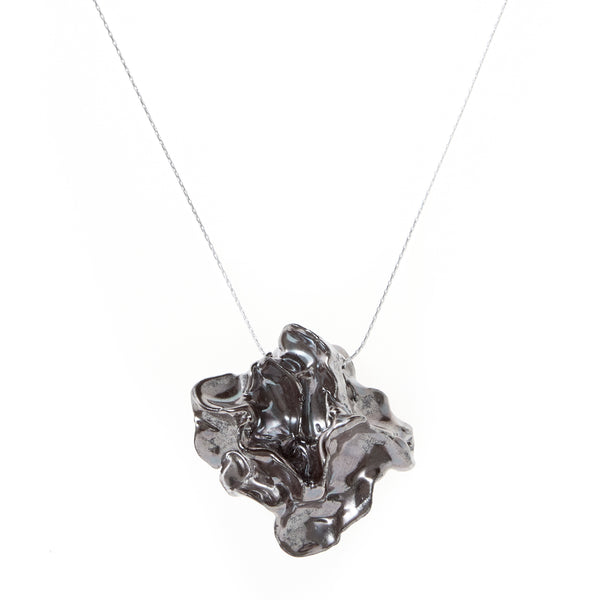 Anemone necklace