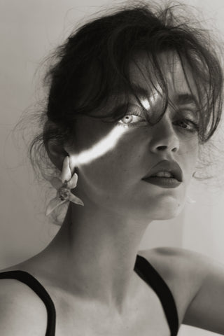 Lys Earrings
