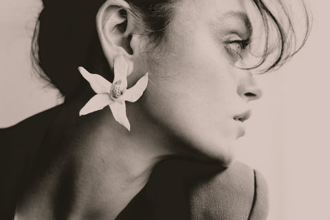 Lys Earrings
